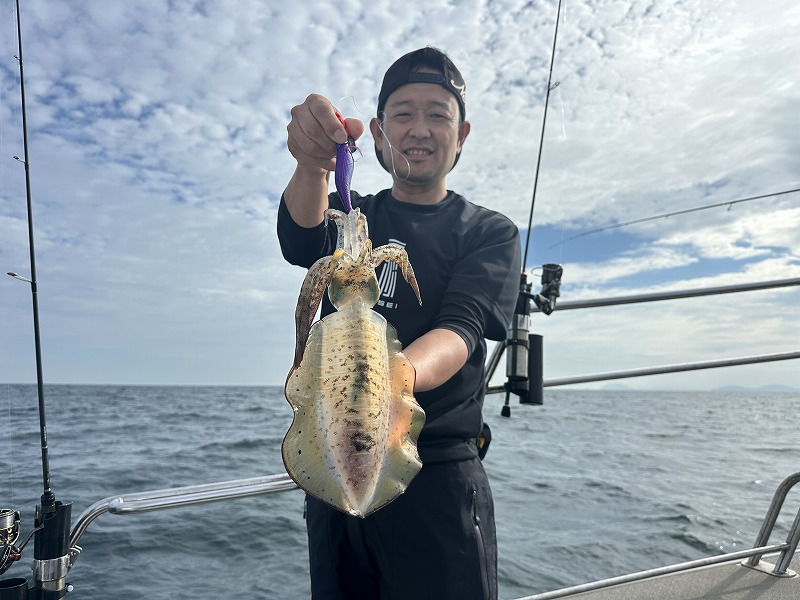 エル・クルーズのティップラン釣行でのアオリイカ釣果写真1